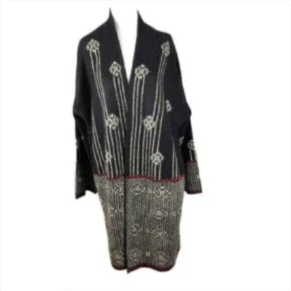 NWT Vertigo Black & Red Geo Printed Long Sweater Large - Picture 3 of 6